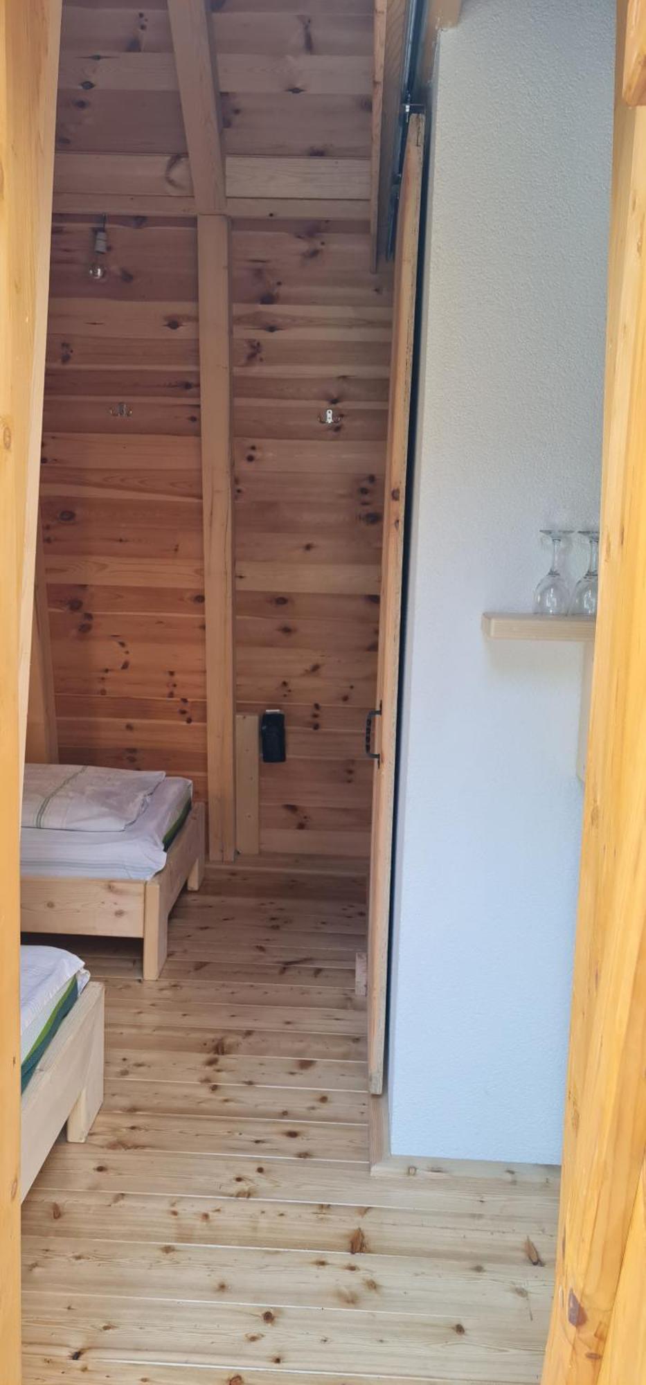 Razvrsje Co Hotel Zabljak  Bilik gambar