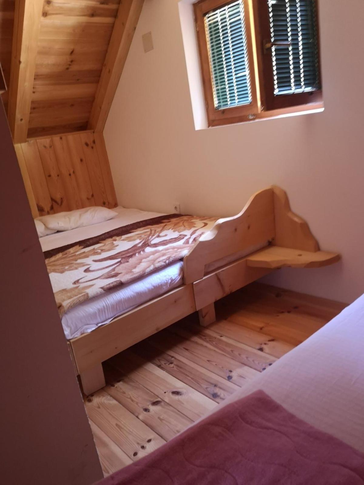 Razvrsje Co Hotel Zabljak  Luaran gambar