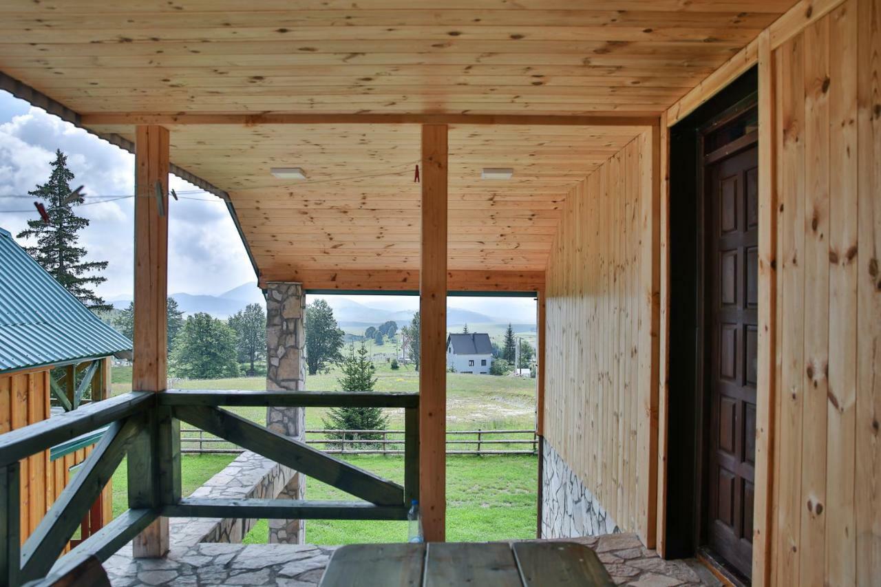 Razvrsje Co Hotel Zabljak  Luaran gambar